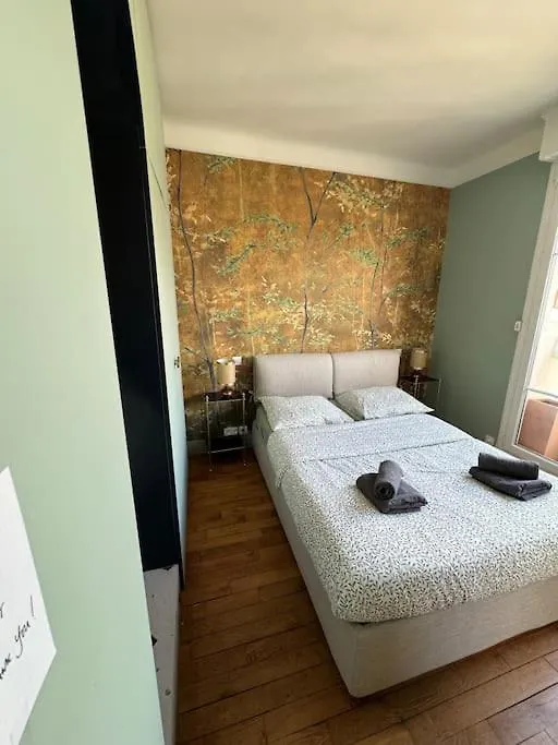 Apartment Charmant Appartement Parisien Vue Sur Tour Eiffel Frankreich