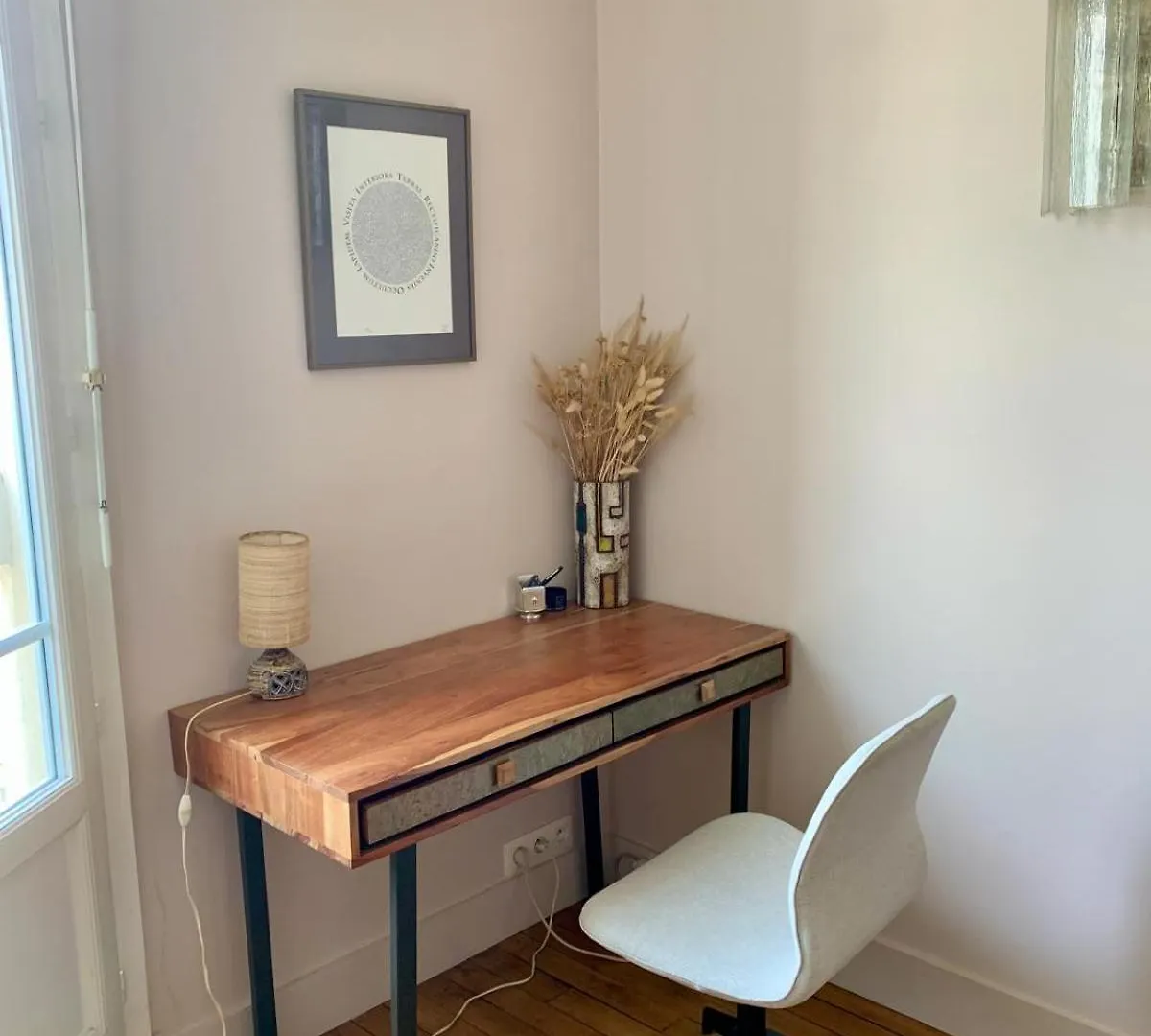 Charmant Appartement Parisien Vue Sur Tour Eiffel 0*, Παρίσι Γαλλία